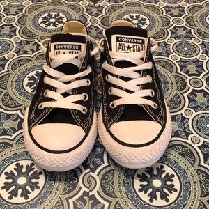 🌟⭐️Youth Chuck Taylor All Star Black size12
